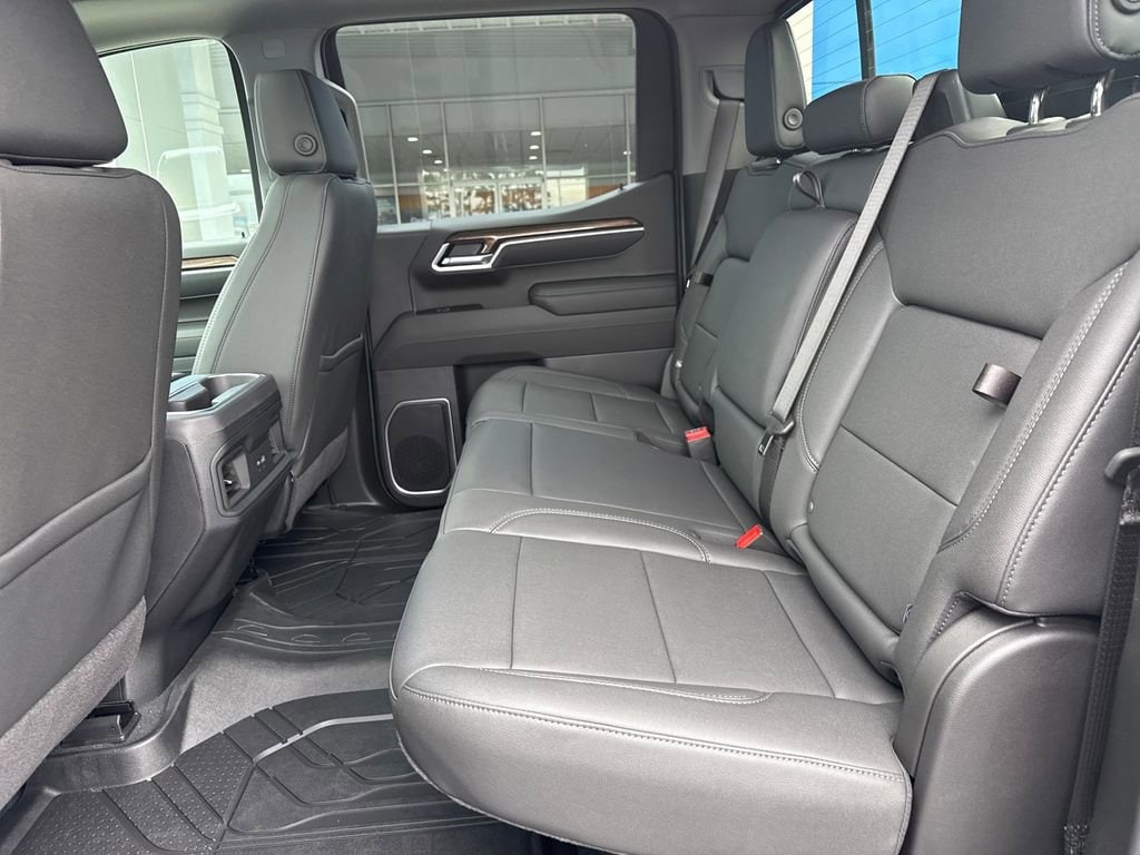 2026 Chevrolet Silverado 1500 RST - Photo 33