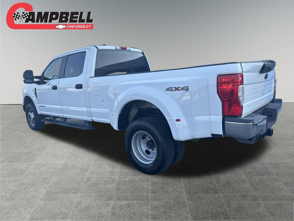 2022 Ford F-350 XL photo 3