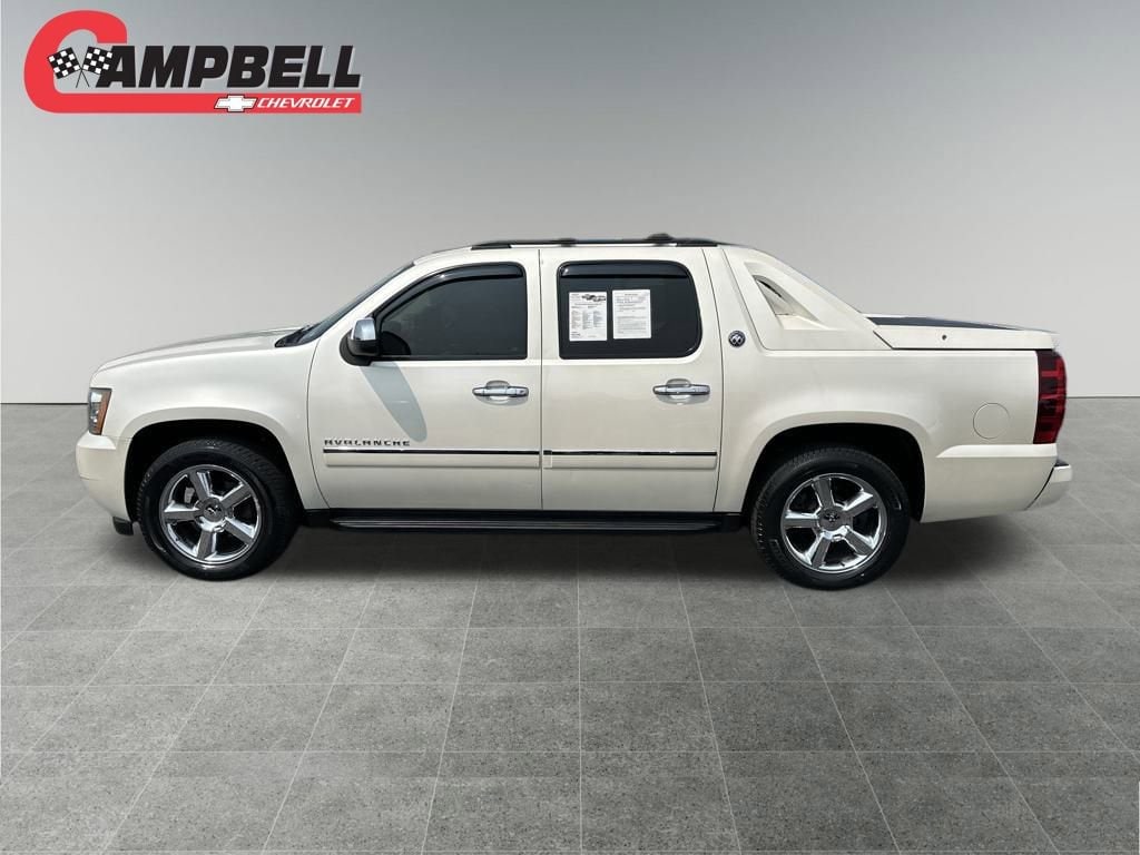 Used 2013 Chevrolet Avalanche LTZ with VIN 3GNMCGE08DG146472 for sale in Bowling Green, KY