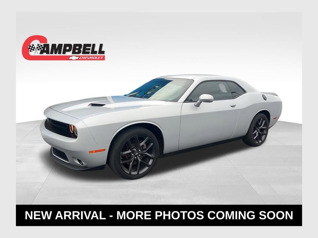 2023 Dodge Challenger SXT Auto's photo
