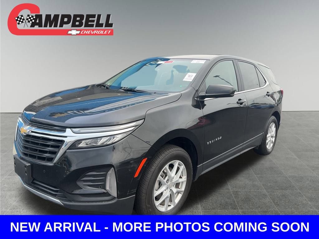 2024 Chevrolet Equinox LT photo 2