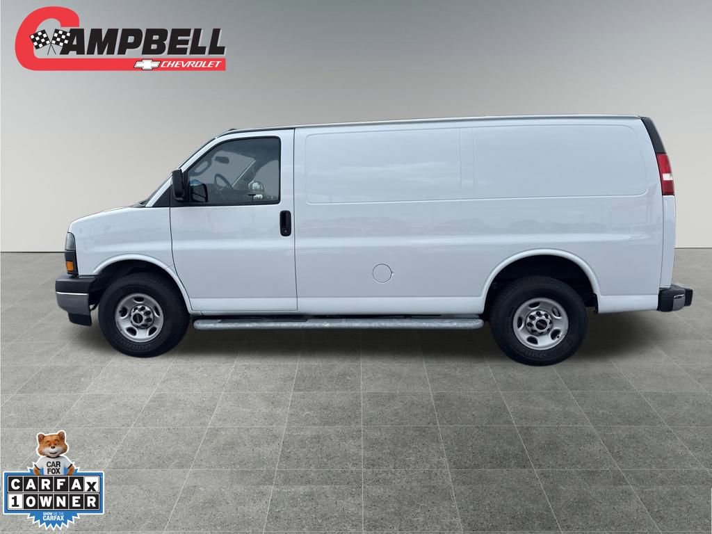 2023 Gmc Savana Cargo 2500 photo 2