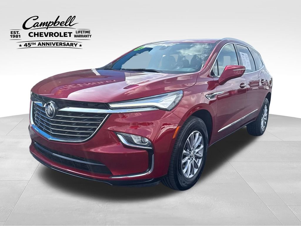 2023 Buick Enclave Essence AWD's photo