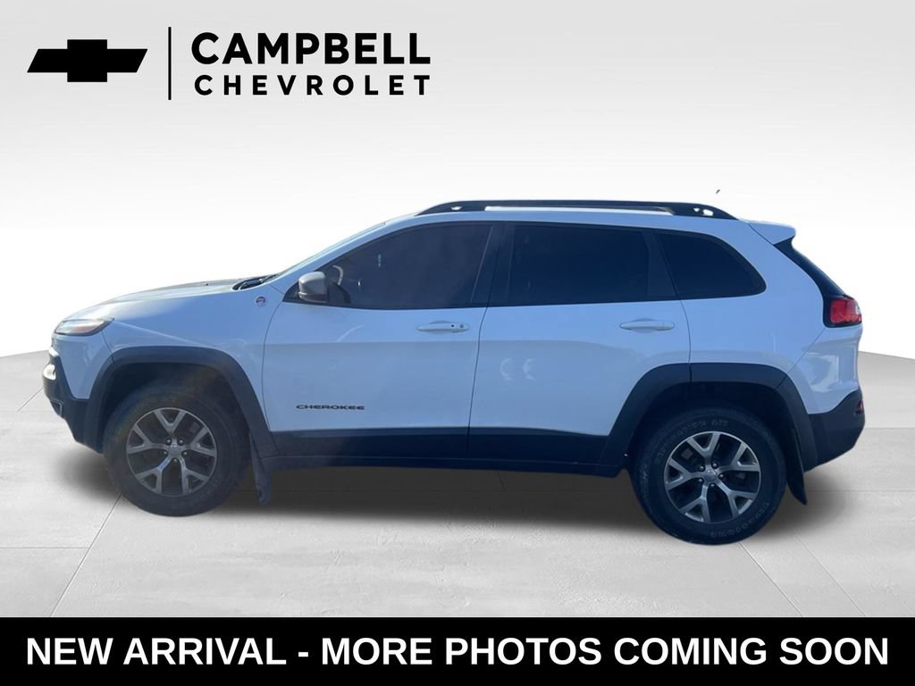 Used 2015 Jeep Cherokee Trailhawk with VIN 1C4PJMBS7FW623767 for sale in Bowling Green, KY