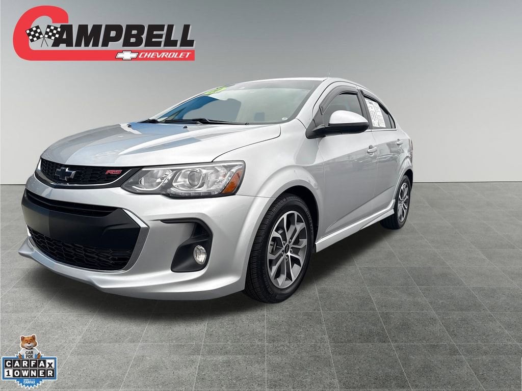 2020 Chevrolet Sonic LT's photo