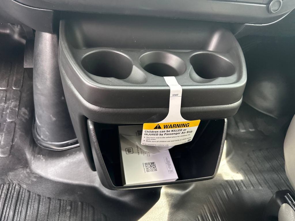 2026 Chevrolet Express Cargo Work Van - Photo 54