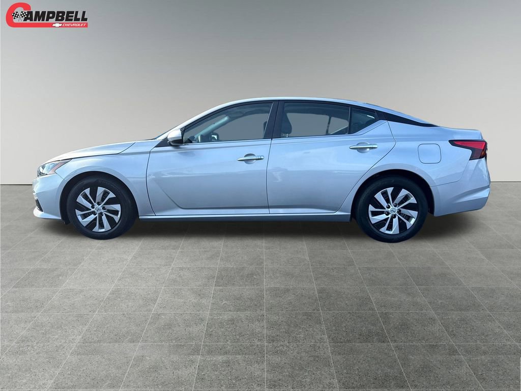 2022 Nissan Altima 2.5 S photo 2