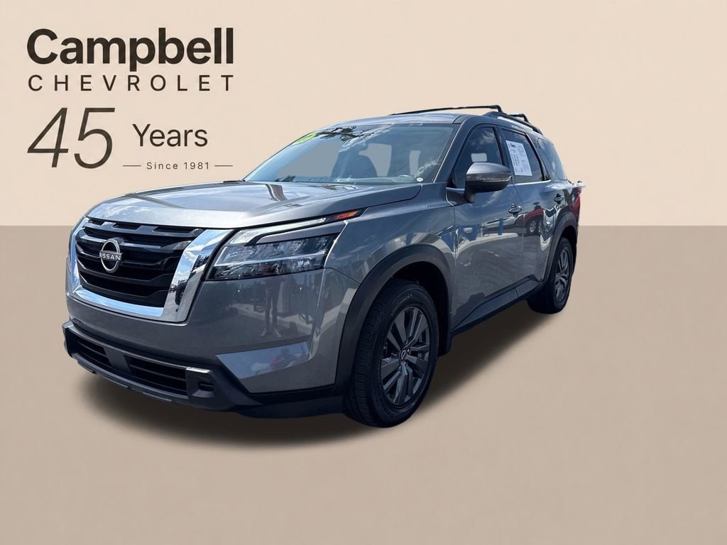 2022 Nissan Pathfinder SV