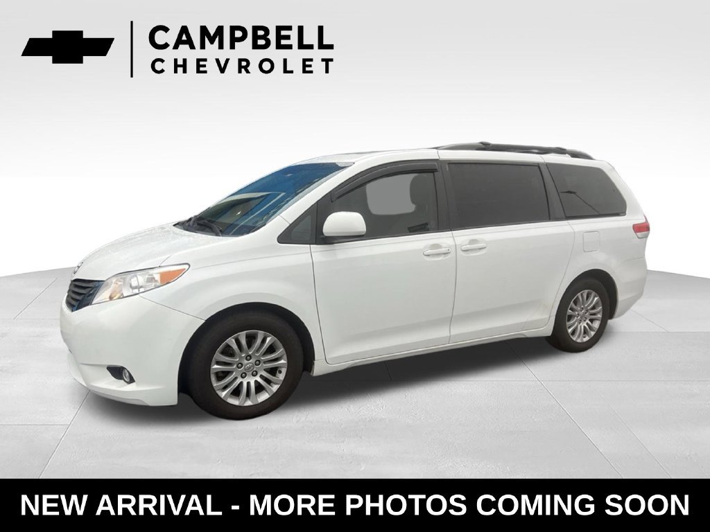 2012 Toyota Sienna XLE