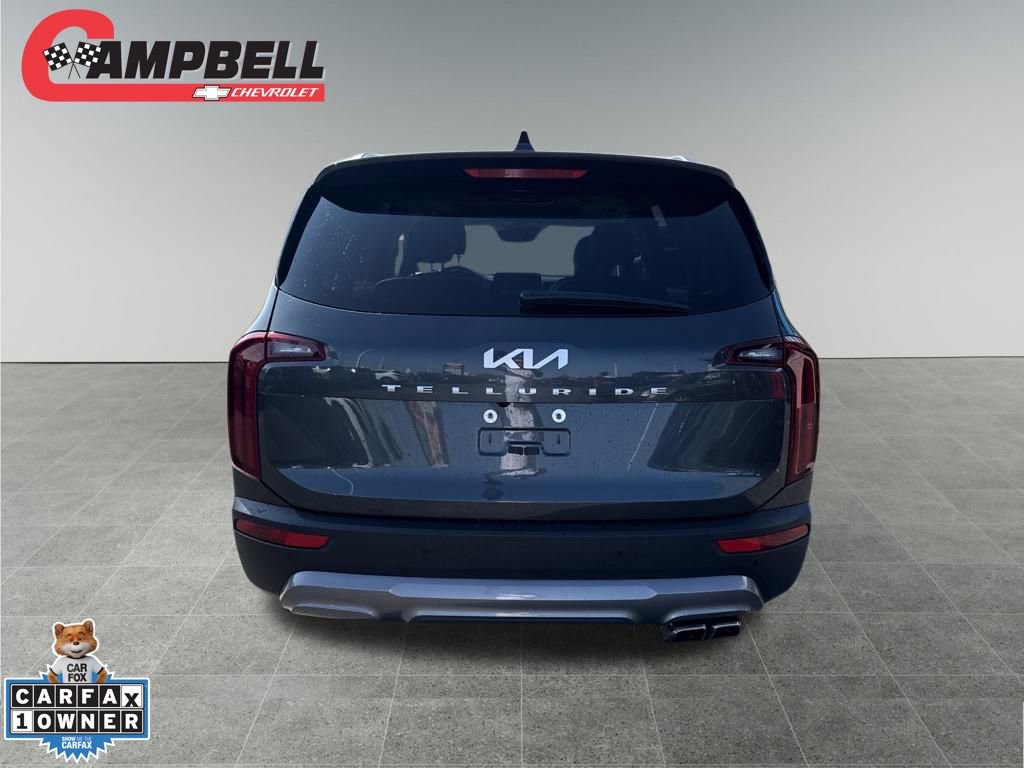 2022 Kia Telluride S photo 3