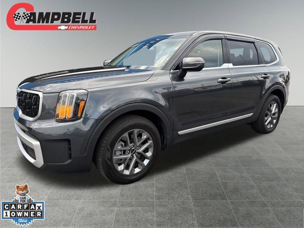 2024 Kia Telluride LX's photo