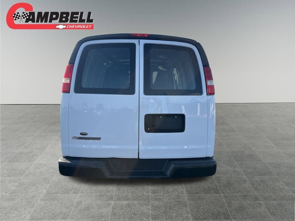 Used 2019 Chevrolet Express Cargo 2500 VAN RWD 2500 135 Van Cargo Van