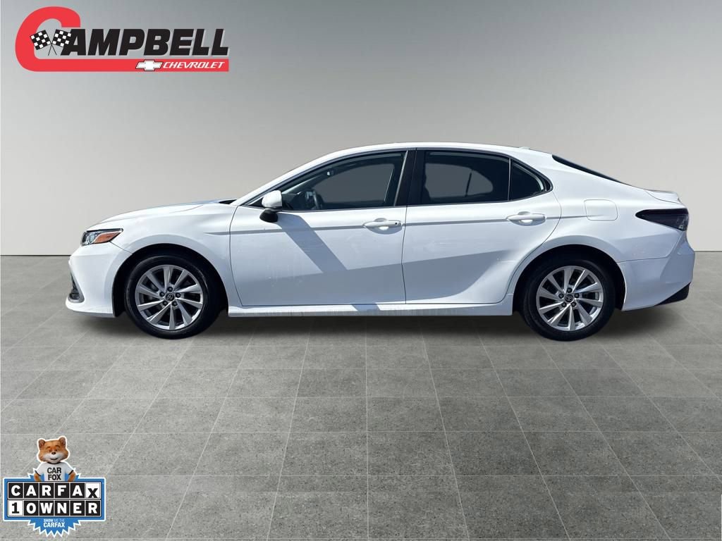 2024 Toyota Camry LE photo 2