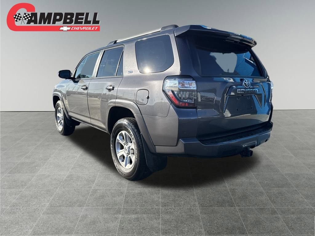 2023 Toyota 4Runner SR5 photo 3