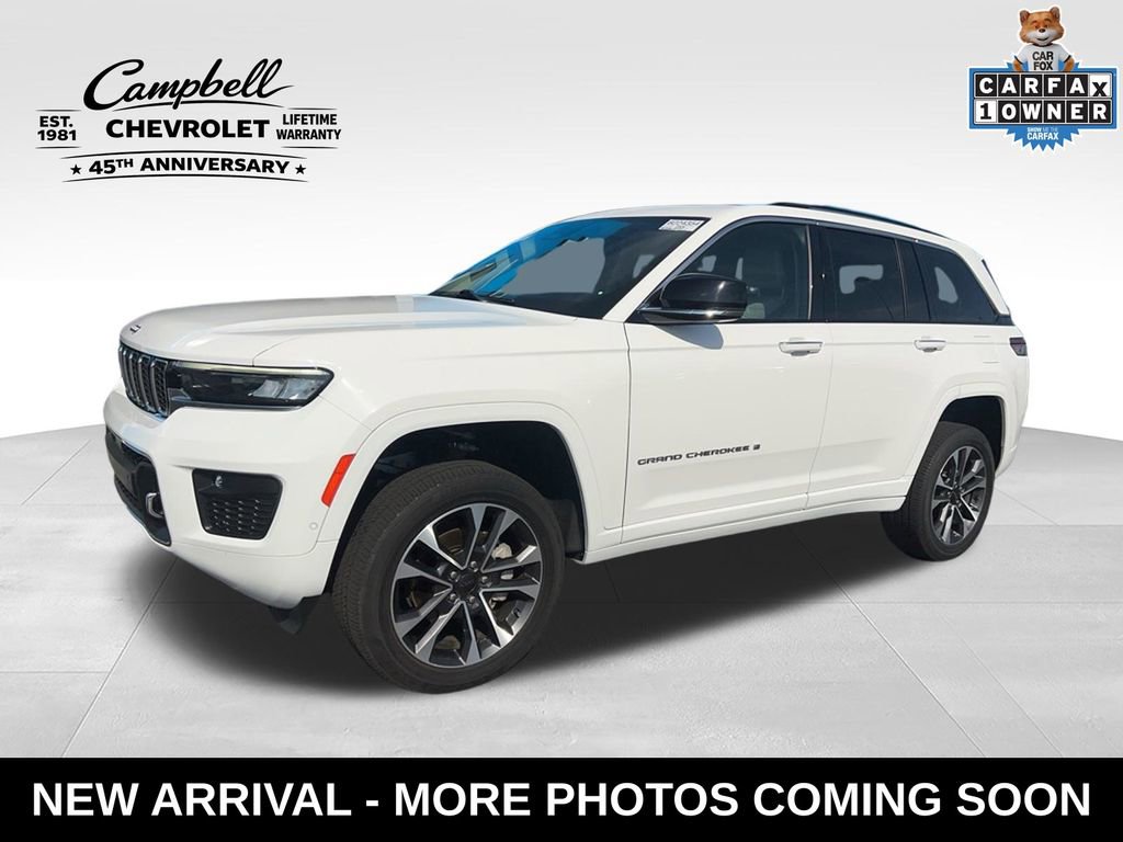 2023 Jeep Grand Cherokee Overland 4x4's photo