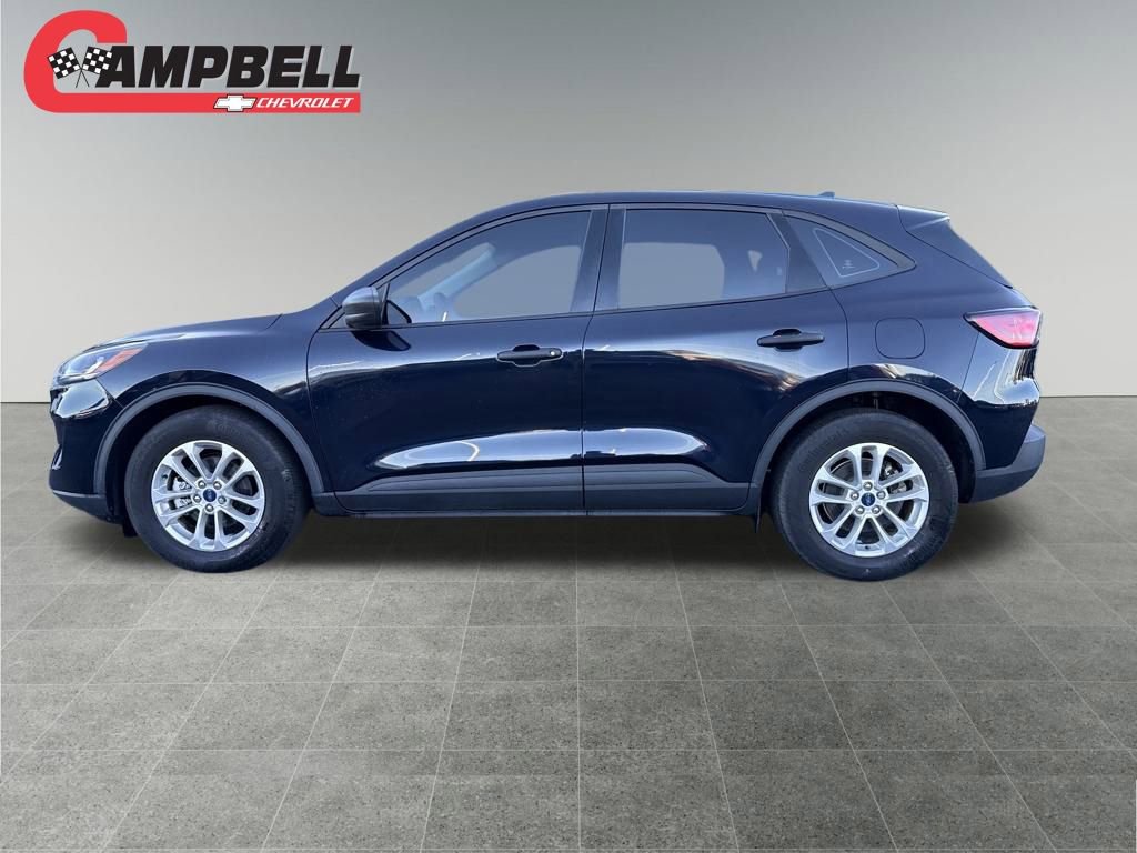 2021 Ford Escape S photo 2
