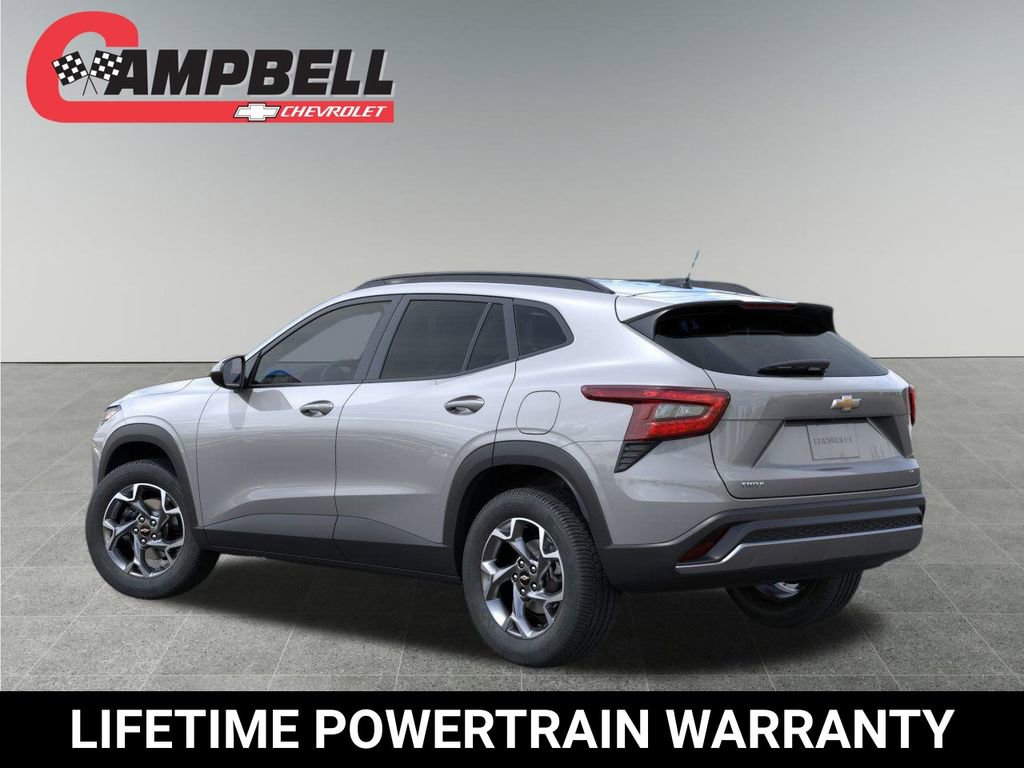2026 Chevrolet Trax LT photo 3