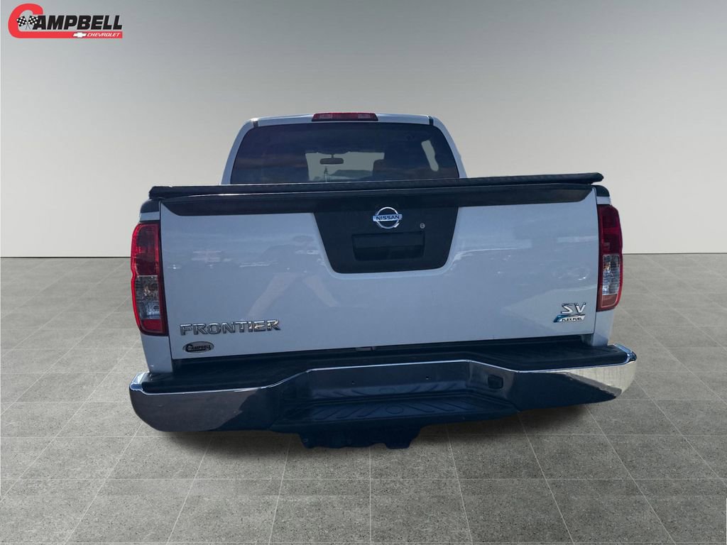 2017 Nissan Frontier SV photo 4