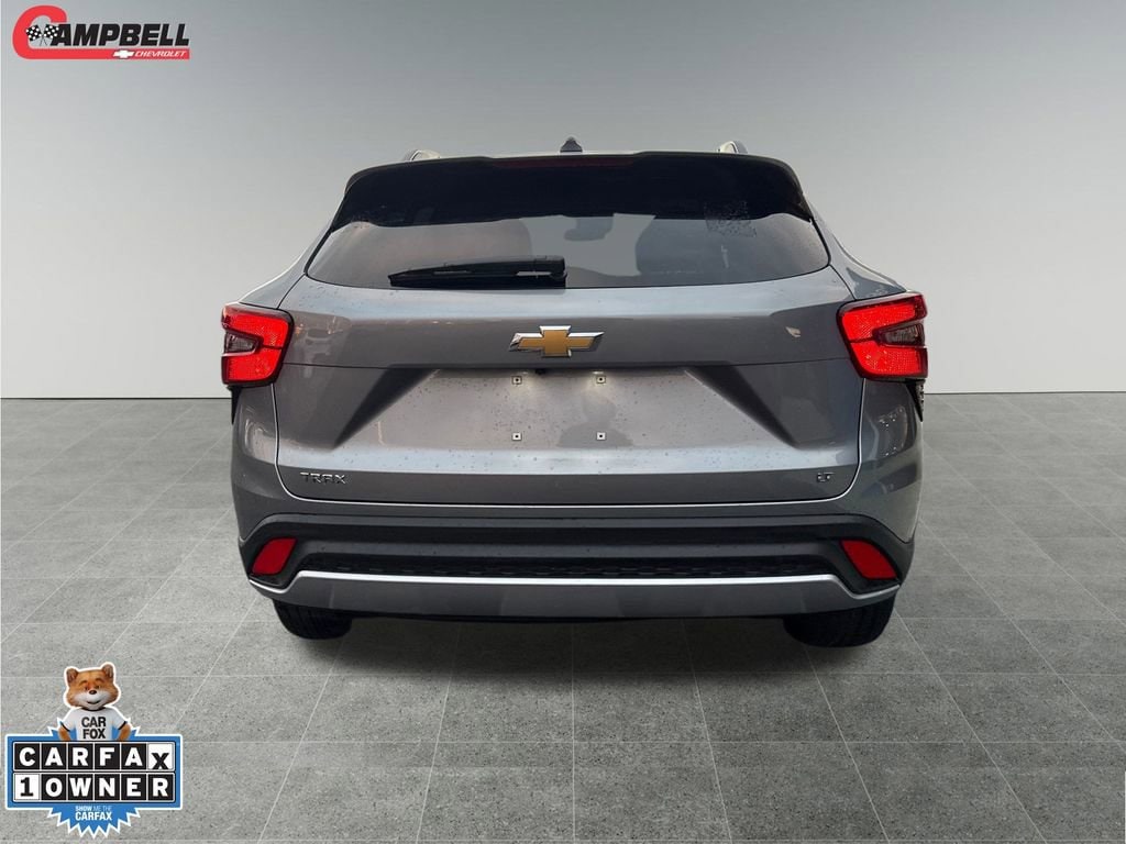 Used 2025 Chevrolet Trax LT SUV