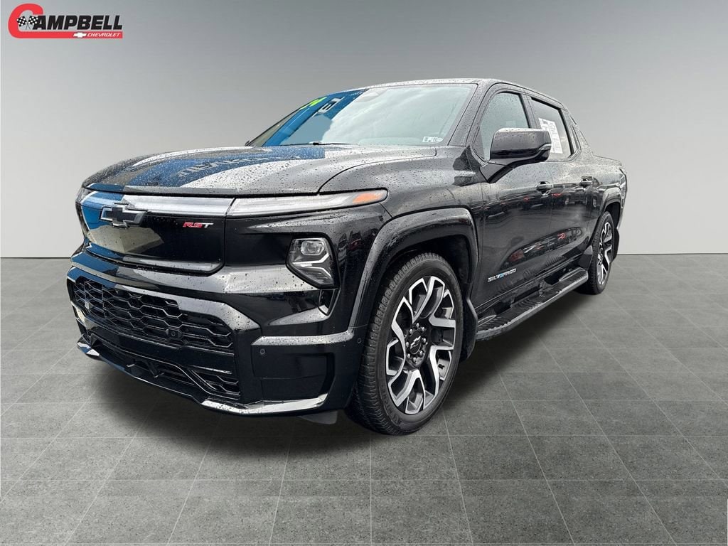 2024 Chevrolet Silverado EV RST's photo