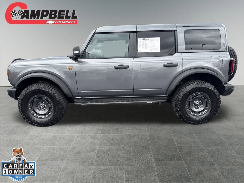 2025 Ford Bronco Badlands photo 2
