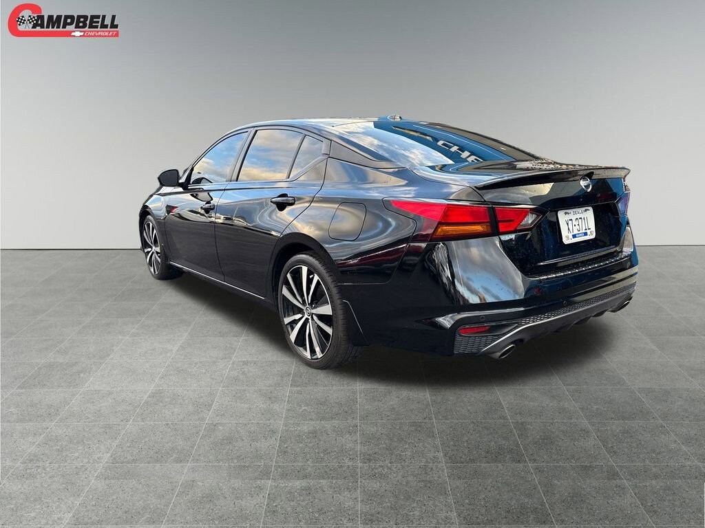 Used 2021 Nissan Altima 2.5 SR Sedan