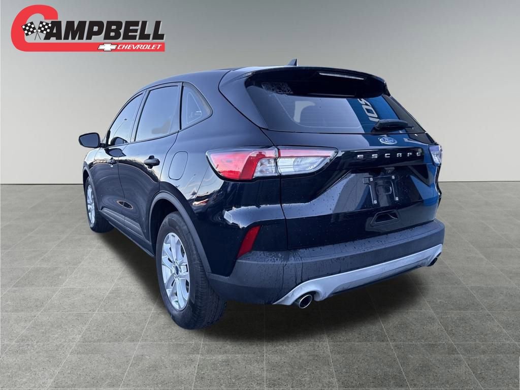 2021 Ford Escape S photo 3