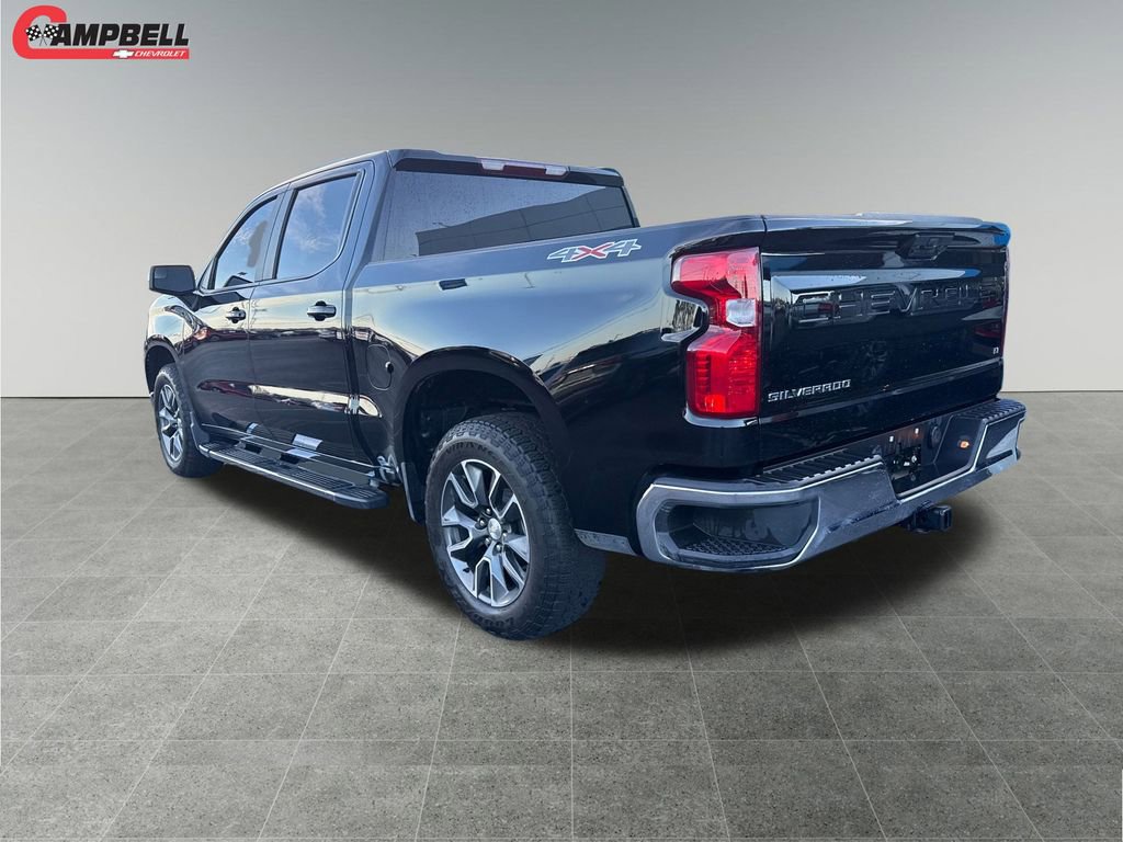 2024 Chevrolet Silverado 1500 LT photo 3