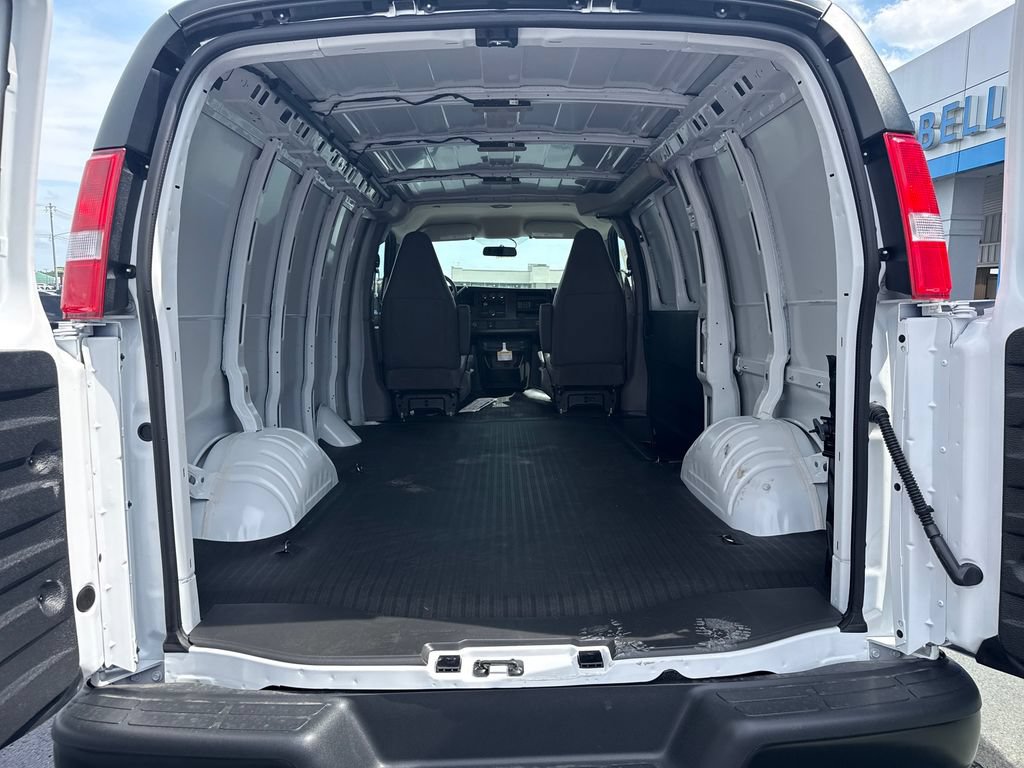 2026 Chevrolet Express Cargo Work Van - Photo 49