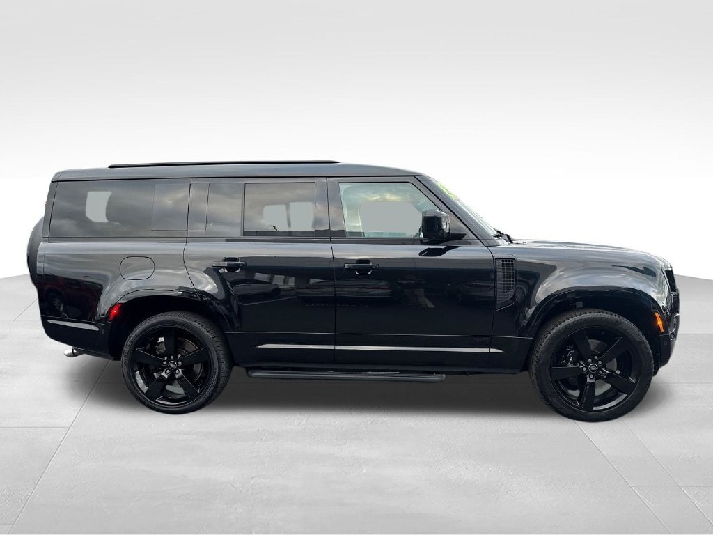 2025 Land Rover Defender V8 - Photo 7