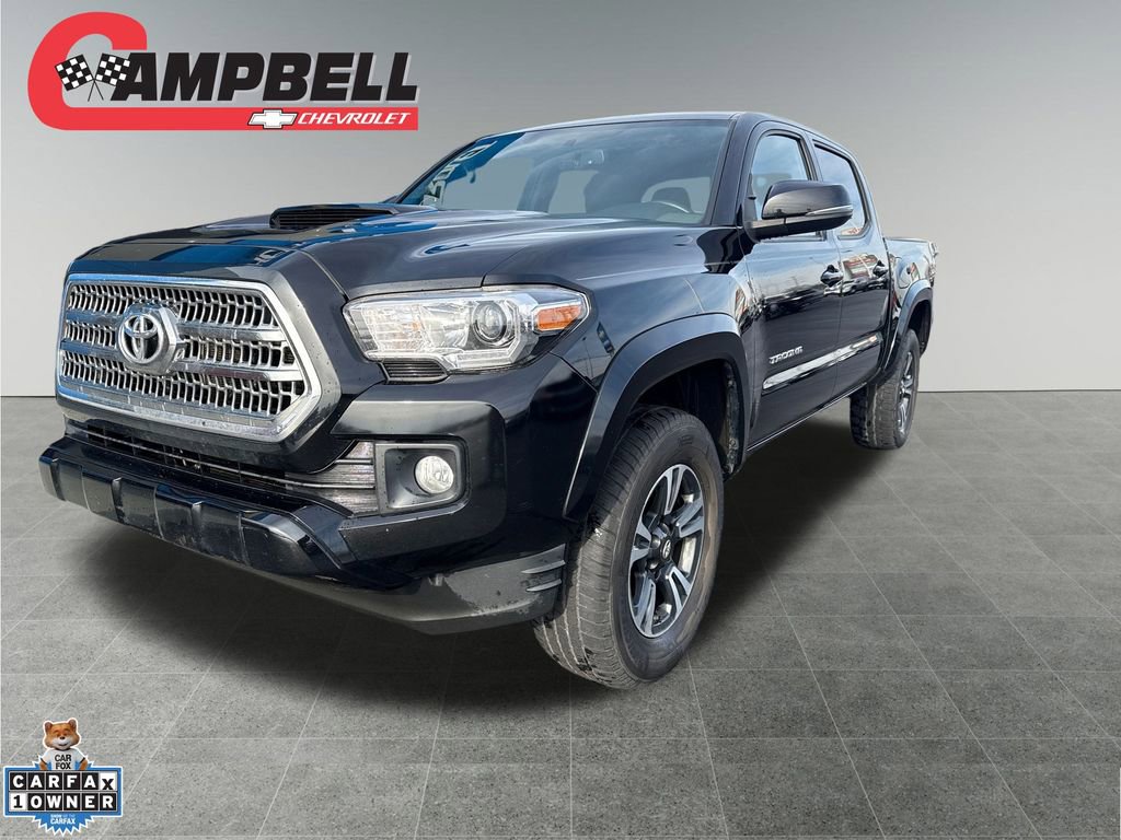 2017 Toyota Tacoma TRD Sport's photo