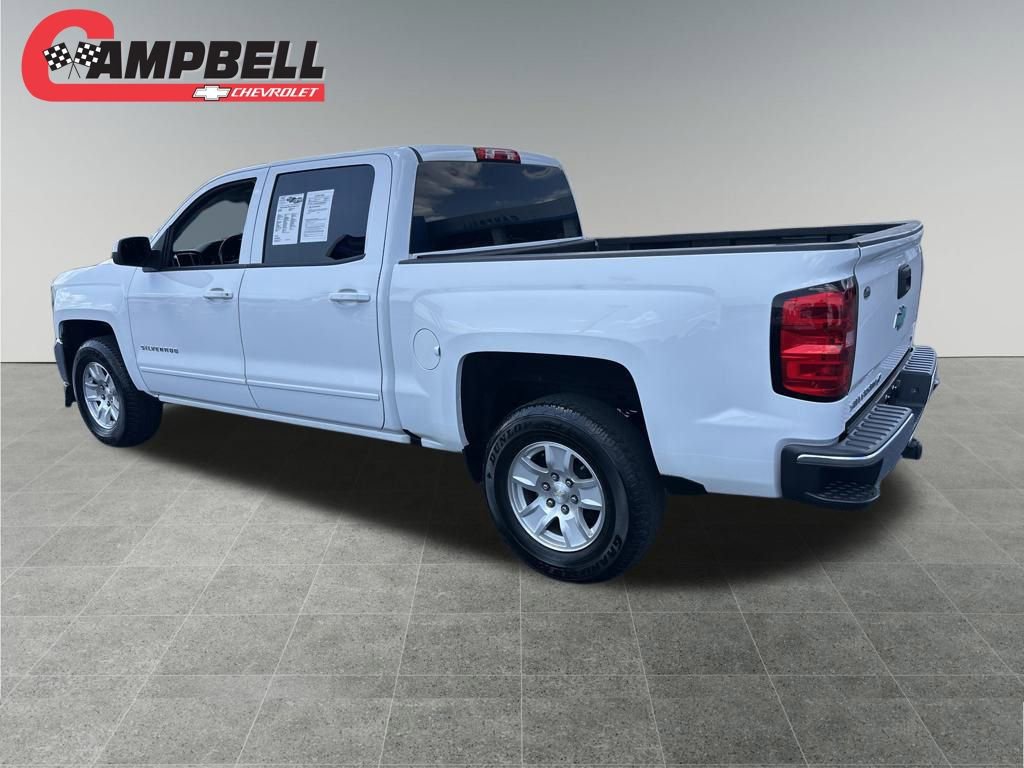 2018 Chevrolet Silverado 1500 LT photo 3