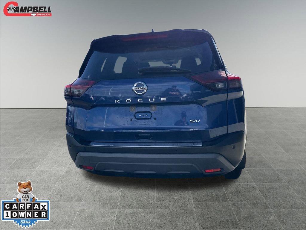 2021 Nissan Rogue SV photo 4