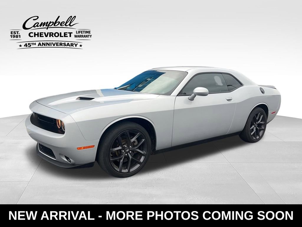 2023 Dodge Challenger SXT Auto's photo