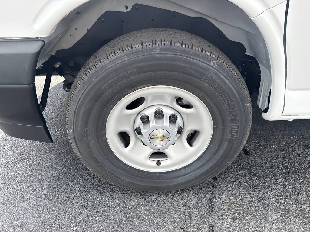 2026 Chevrolet Express Cargo Work Van - Photo 56
