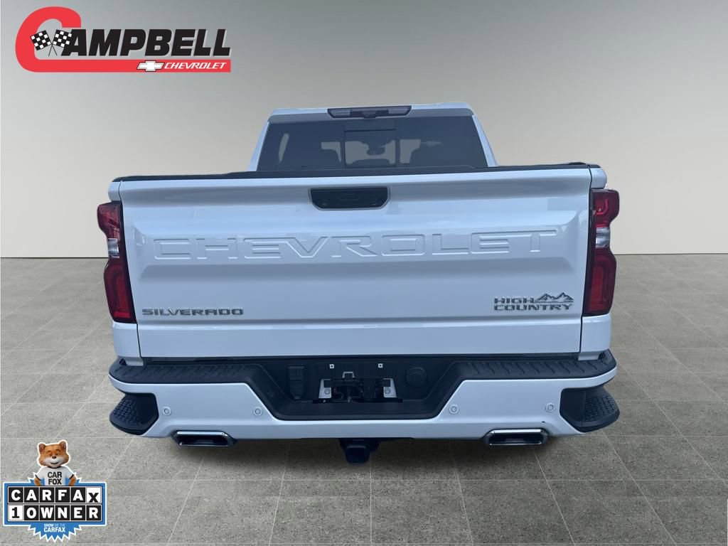 2023 Chevrolet Silverado 1500 High Country photo 3
