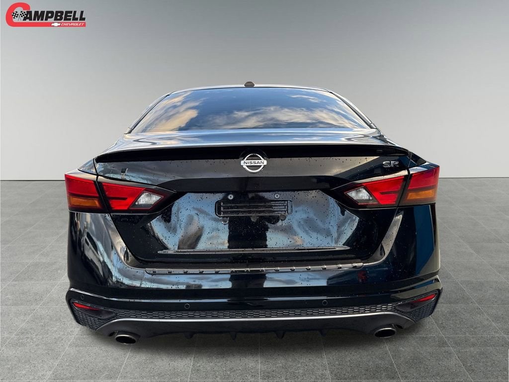 Used 2021 Nissan Altima 2.5 SR Sedan