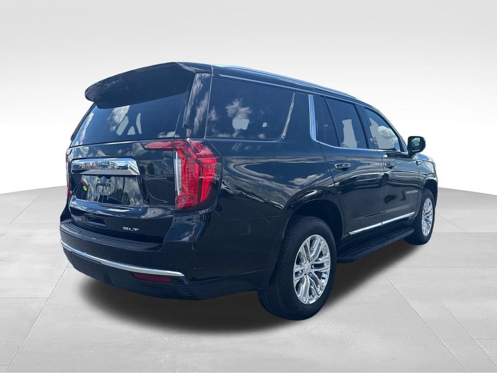 2024 GMC Yukon SLT - Photo 11