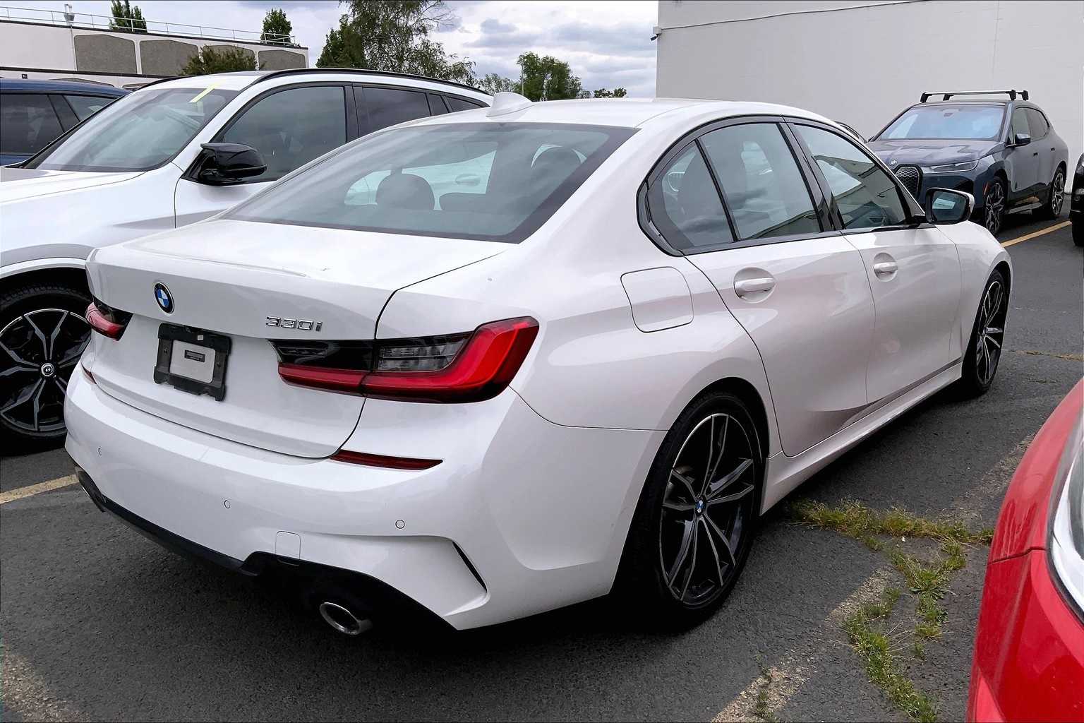 Thumbnail: 2020 BMW 3 Series - 19