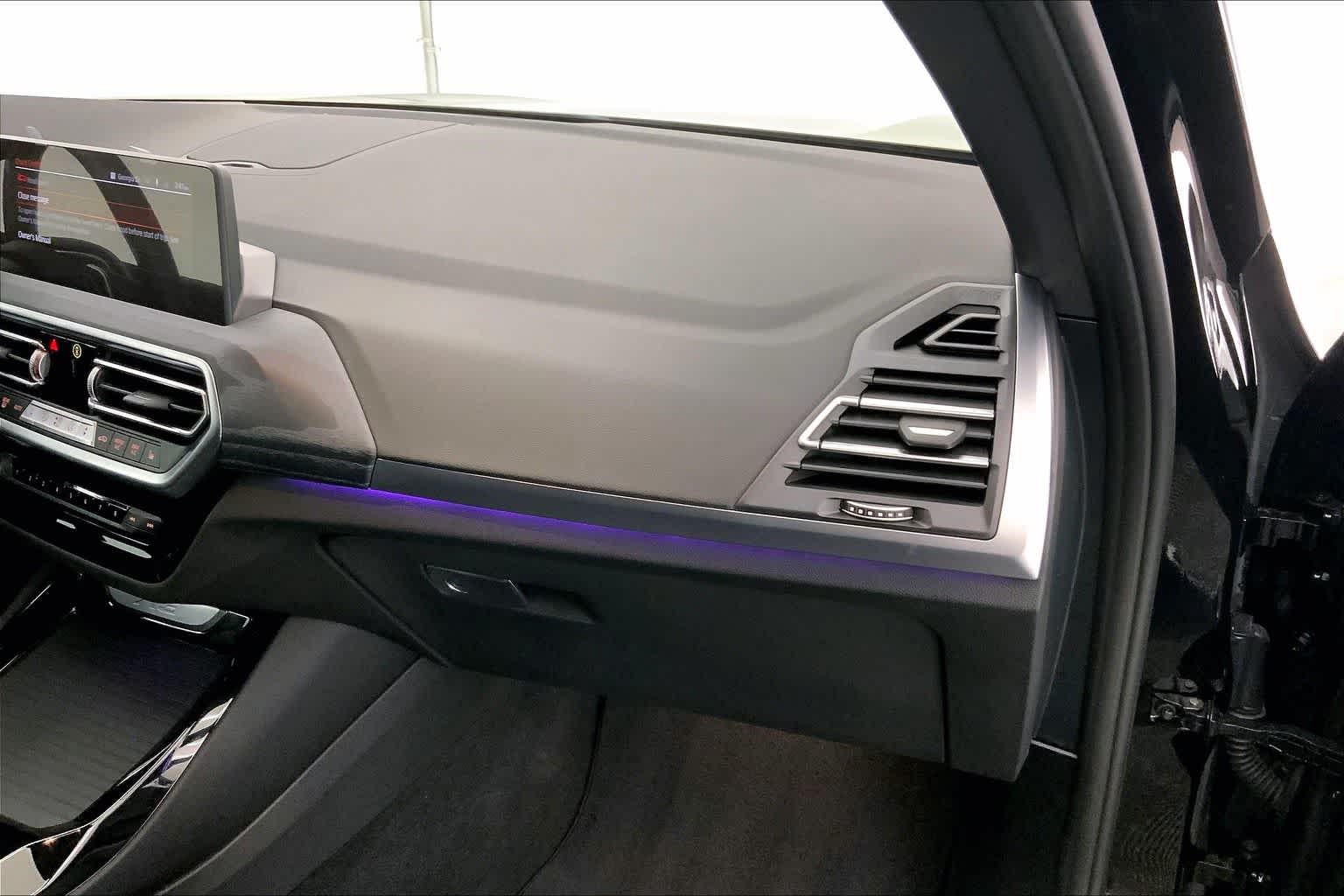 Thumbnail: 2024 BMW X3 - 23