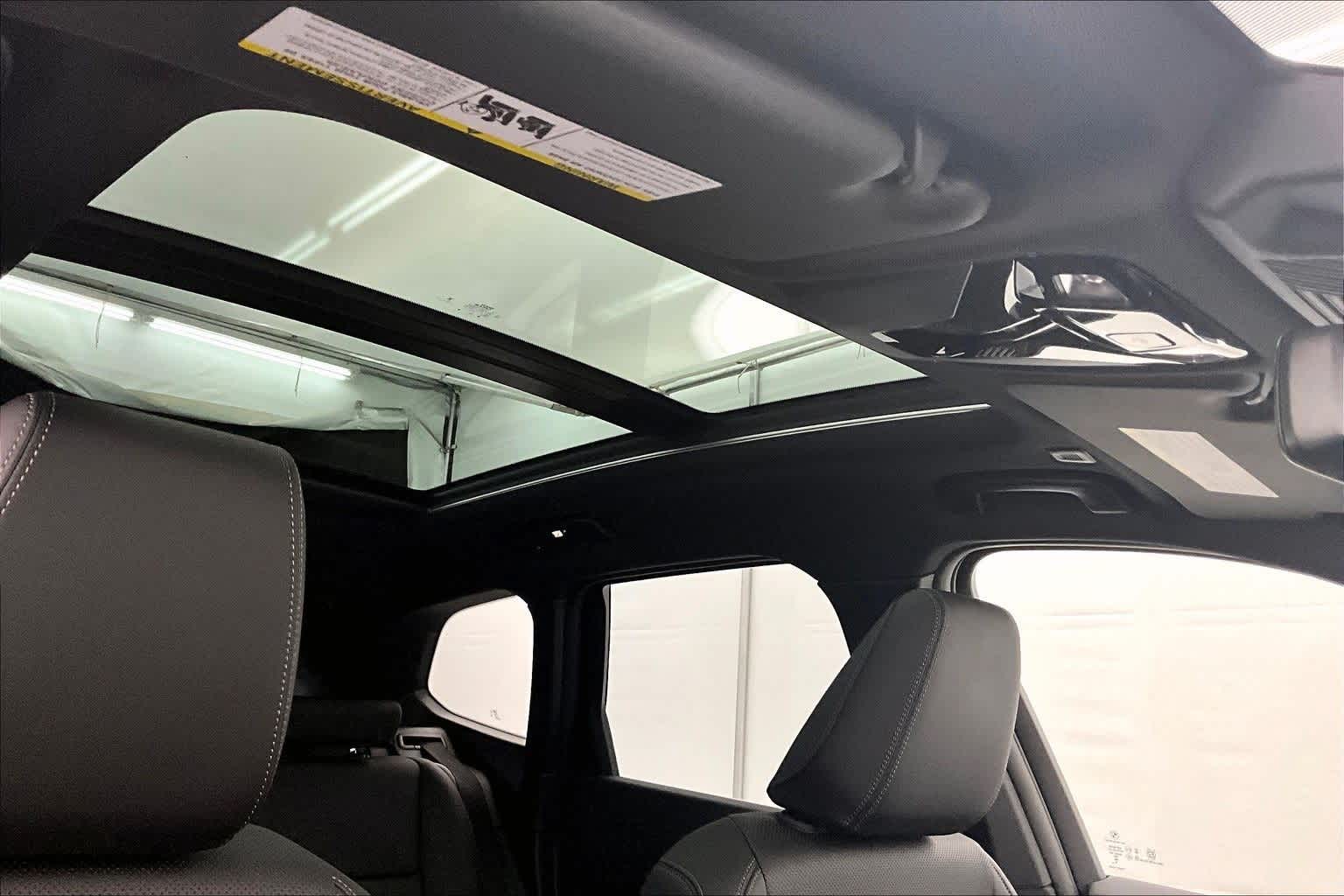 Thumbnail: 2025 BMW X1 - 30