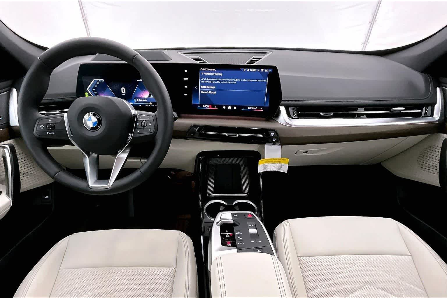 Thumbnail: 2026 BMW X1 - 10