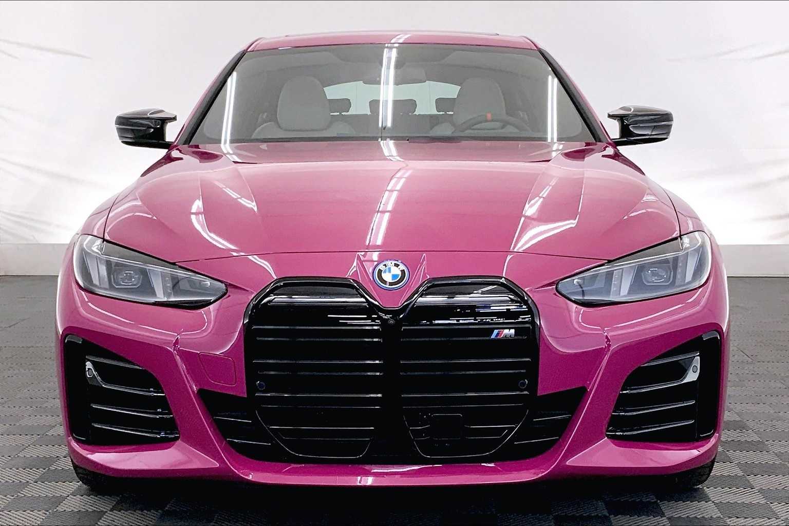 Thumbnail: 2025 BMW i4 - 6