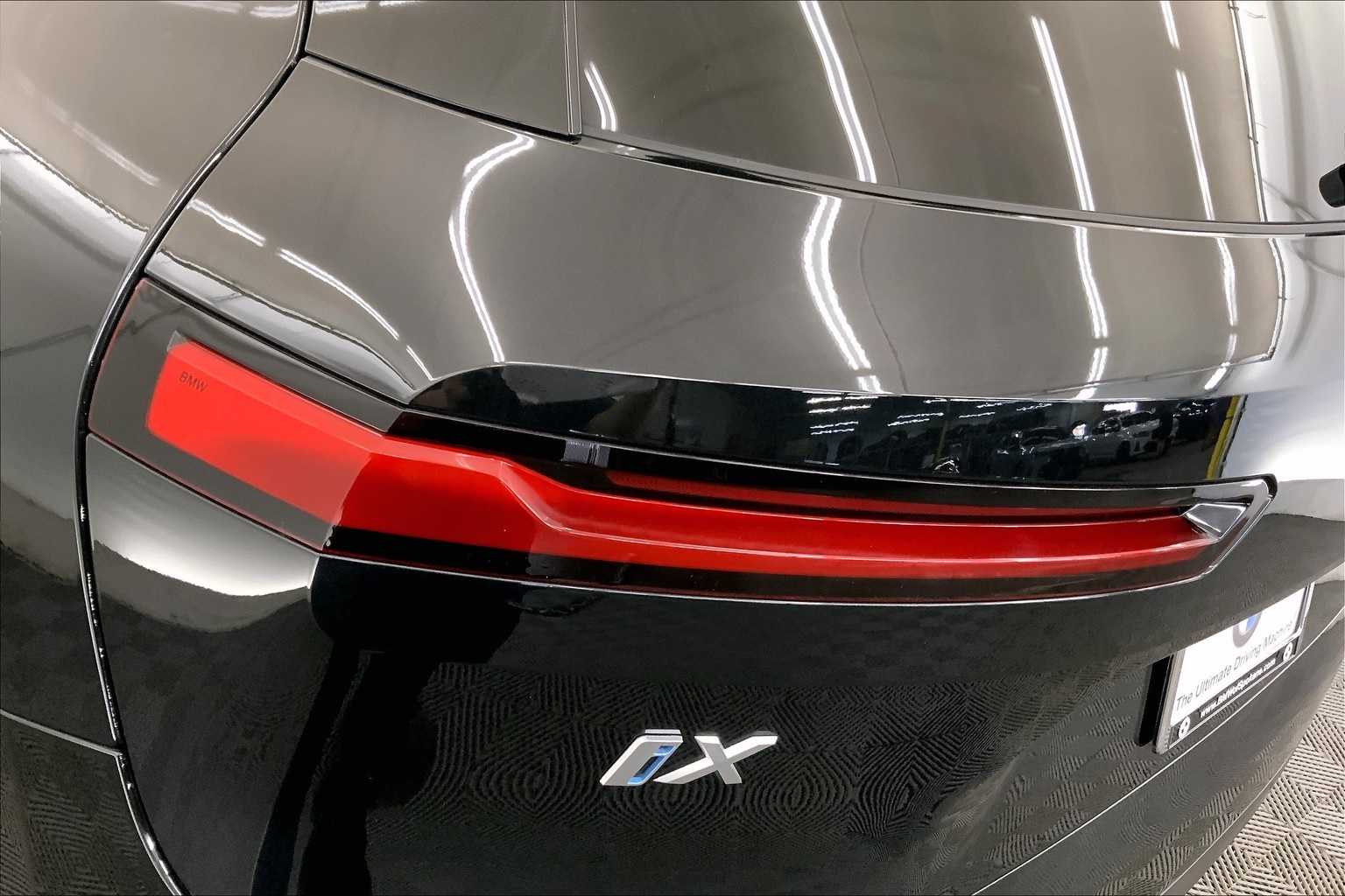 Thumbnail: 2024 BMW iX - 31