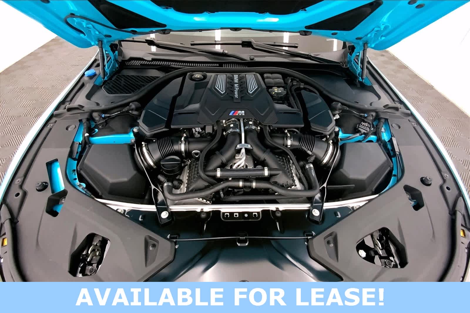 Thumbnail: 2025 BMW M8 - 9