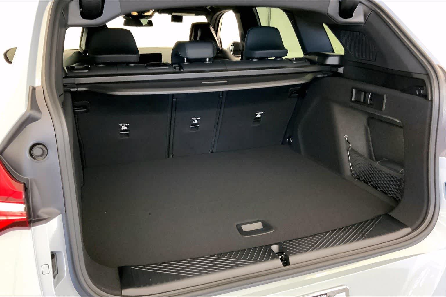 Thumbnail: 2025 BMW X3 - 19