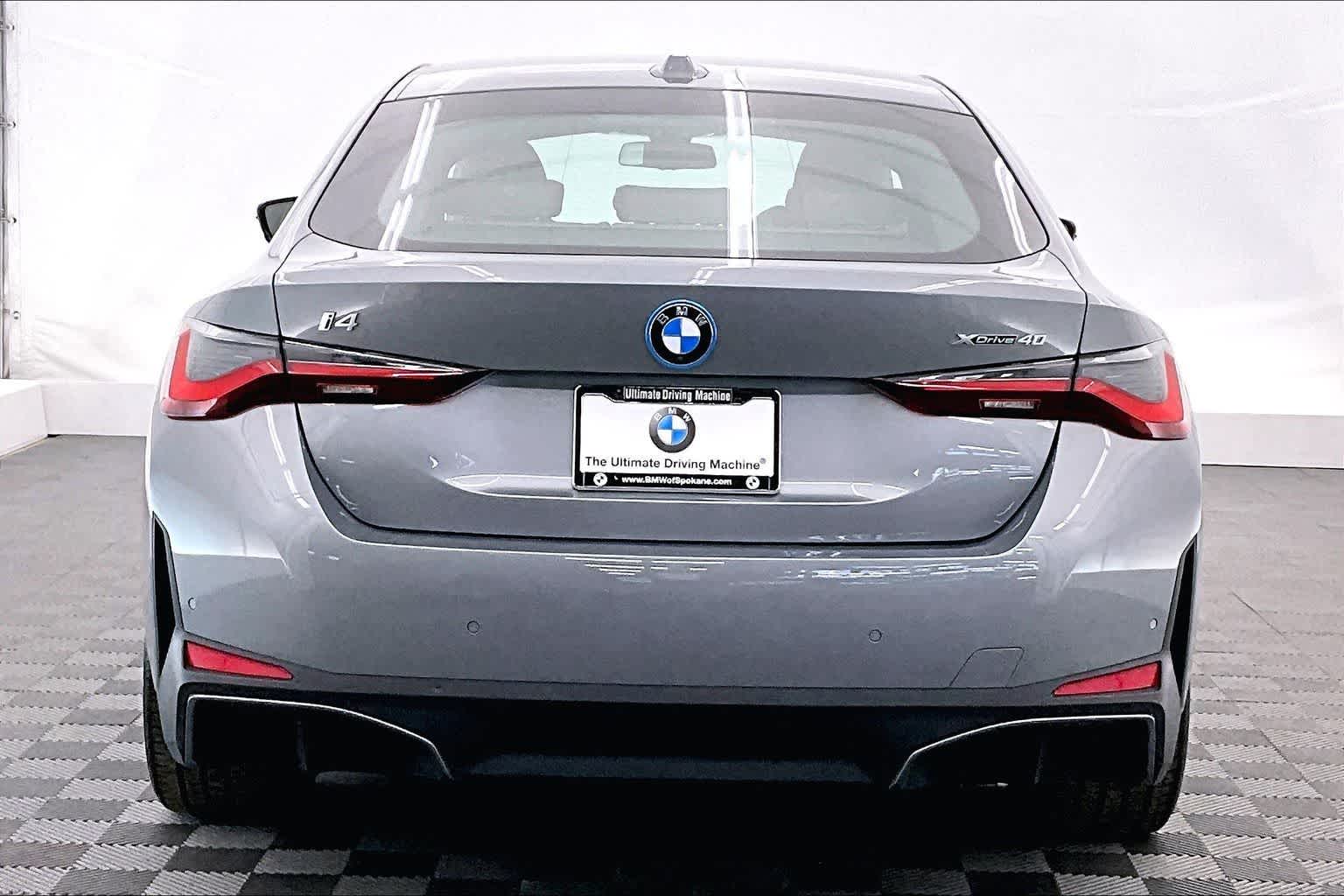 Thumbnail: 2025 BMW i4 - 5