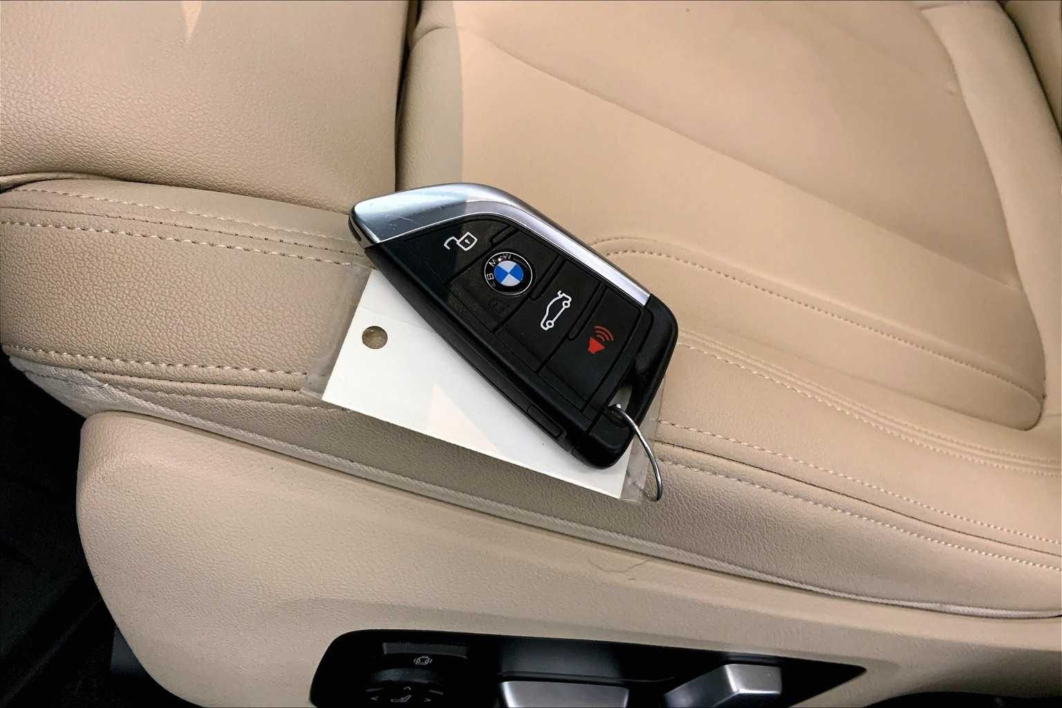 Thumbnail: 2021 BMW 3 Series - 19