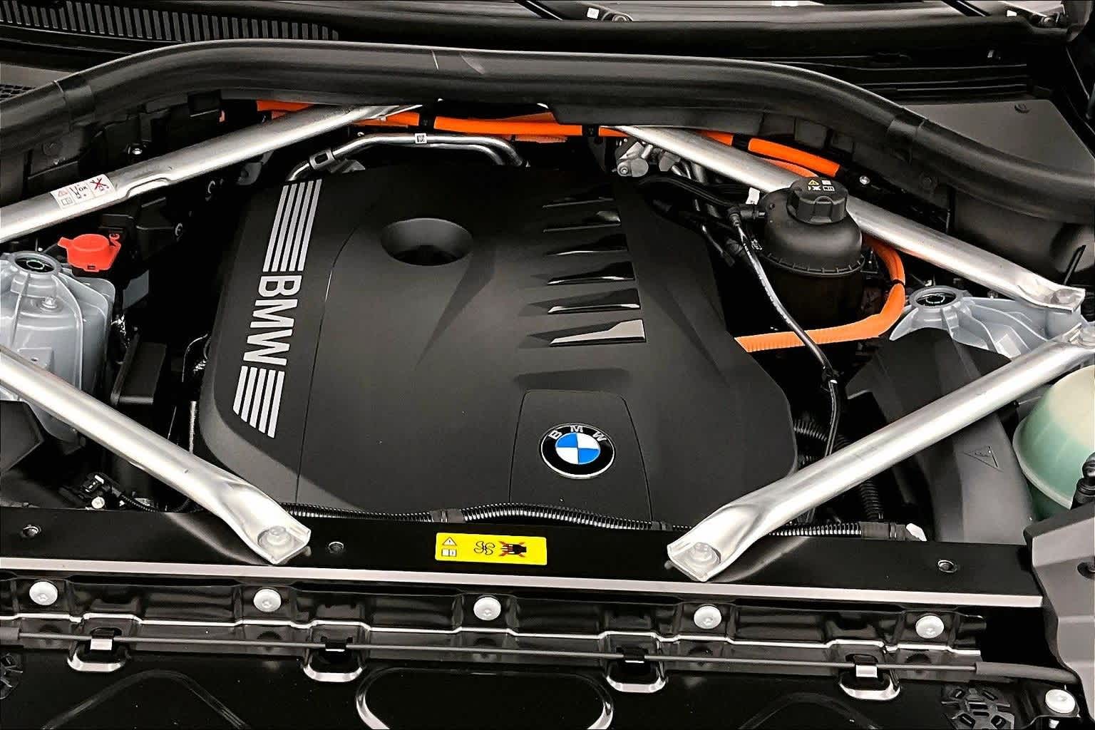 Thumbnail: 2026 BMW X5 - 9