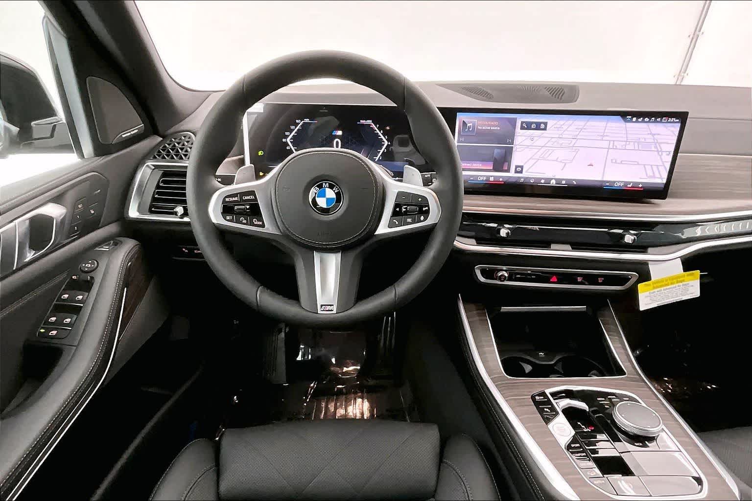 Thumbnail: 2026 BMW X5 - 15